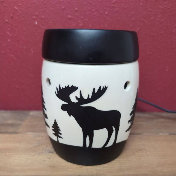 Scentsy Warmer Yukon Moose Retired Outdoor Wildlife Cabin Lodge Yellowstone - Picture 1 of 7